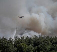 Bursa'da makilik alanda çıkan yangına müdahale ediliyor