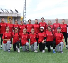 Çankırı'da Avrupa Şampiyonası'na hazırlanan 15 Yaş Altı Softbol Milli Takımı'nın kampı sona erdi