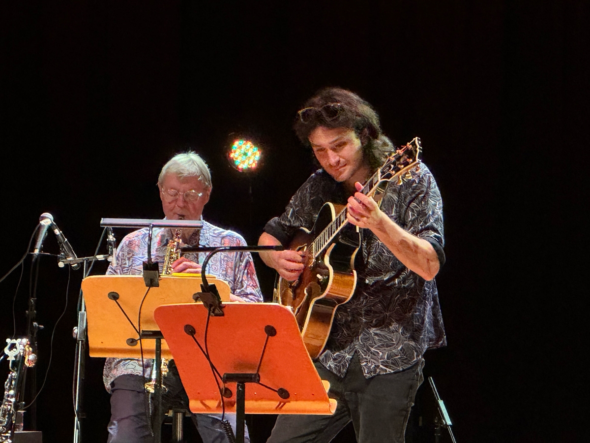 Caz sanatçısı John Surman, İstanbul'da konser verdi