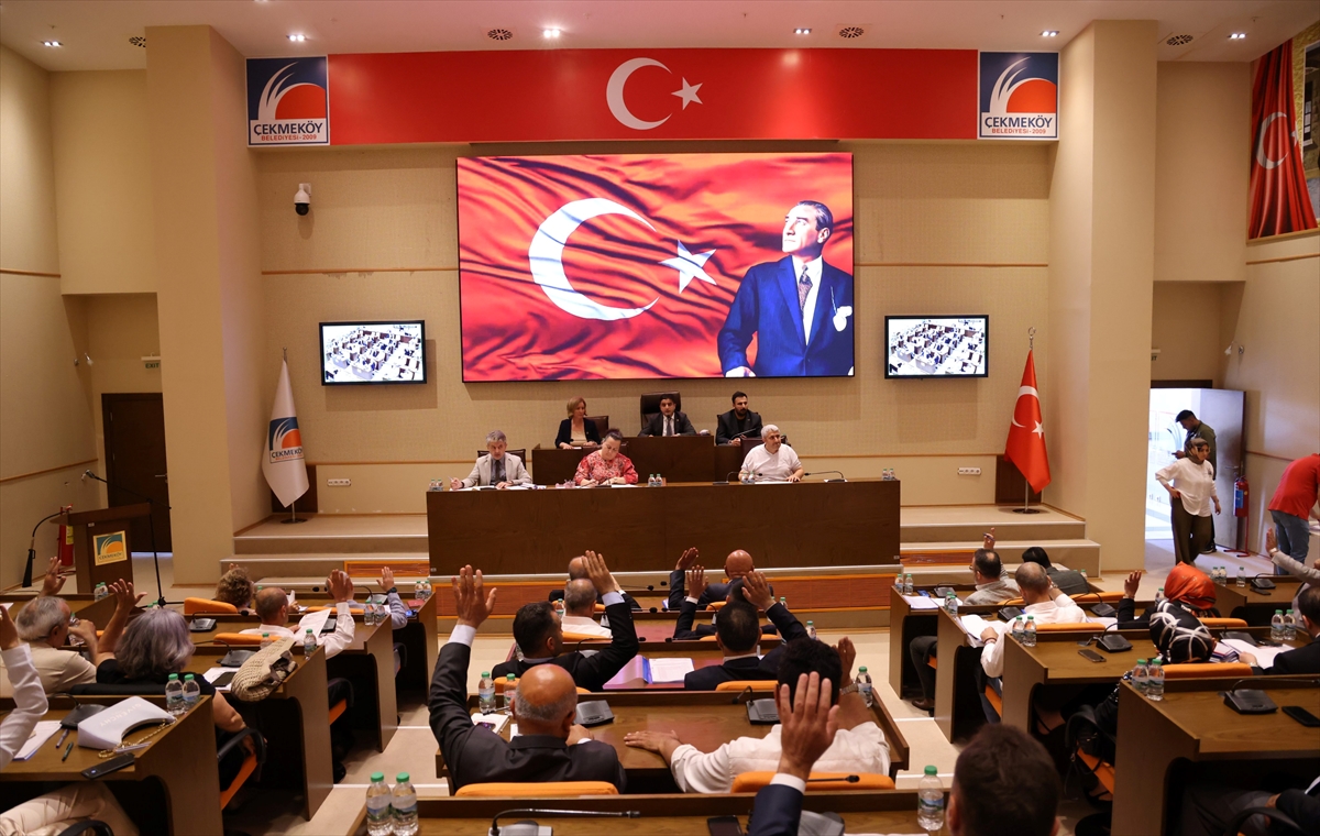 Çekmeköy Belediye Meclisinde ''farklı birimlerde görevlendirmeler'' konuşuldu