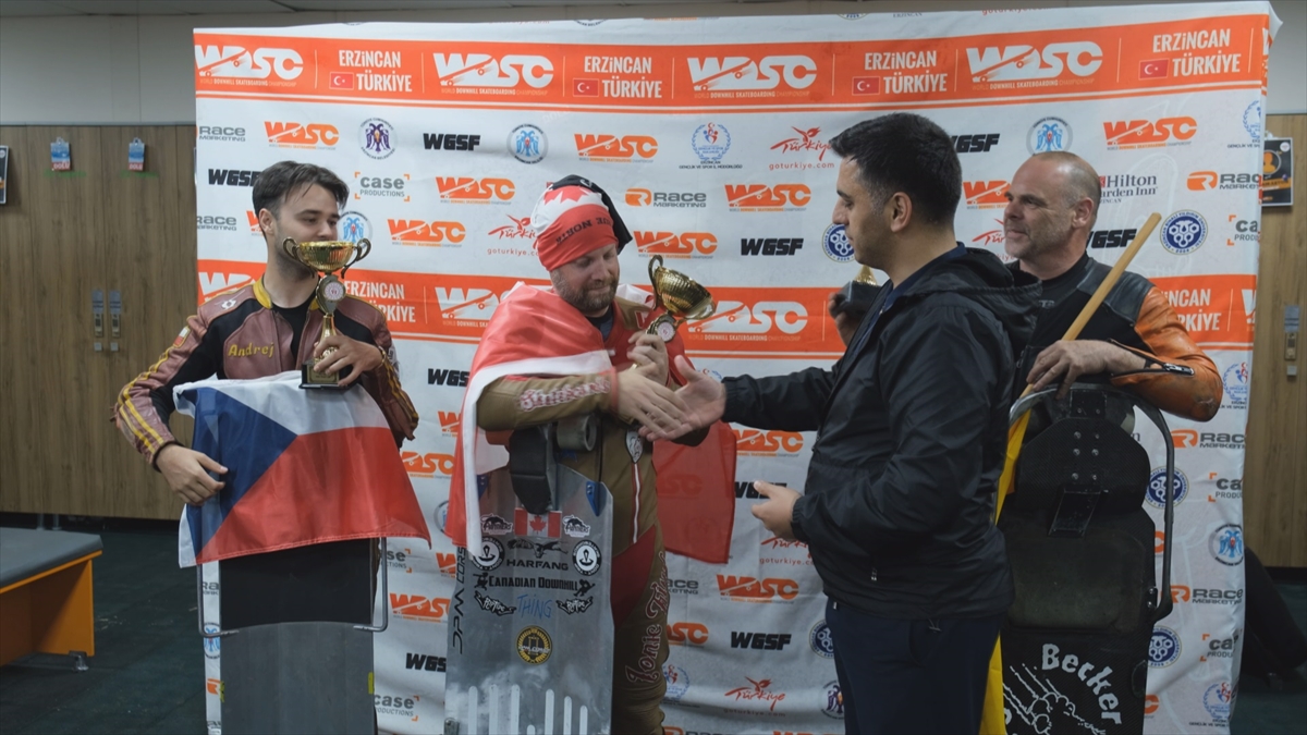 Dünya Kaykay İniş Şampiyonası Erzincan'da sona erdi