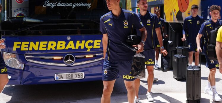 Fenerbahçe kafilesi, kamp için Düzce'ye geldi