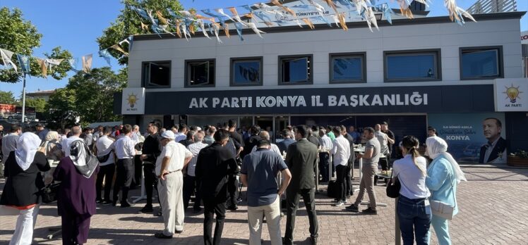 İçişleri Bakanı Yerlikaya, AK Parti Konya İl Başkanlığı bayramlaşma programına katıldı: