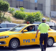 İstanbul Valisi Gül, Kurban Bayramı öncesi otogarda alınan tedbirleri inceledi: