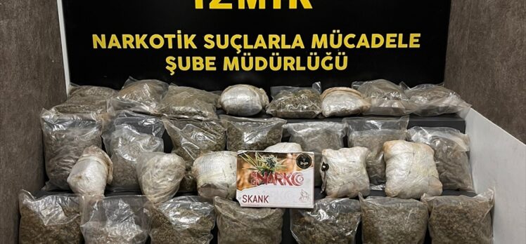 İzmir'de uyuşturucu bulunan oto kurtarıcıda yakalanan 3 şüpheli tutuklandı