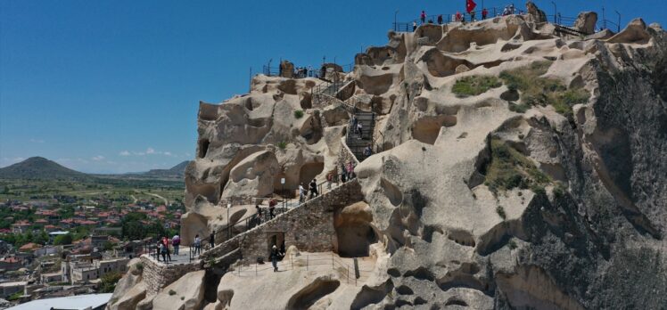 Kapadokya'nın “seyir zirvesi” Uçhisar Kalesi'ni 5 ayda 92 bin turist ziyaret etti