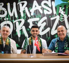 Kocaelispor, savunma oyuncusu Yunus Emre Gedik'i kadrosuna kattı