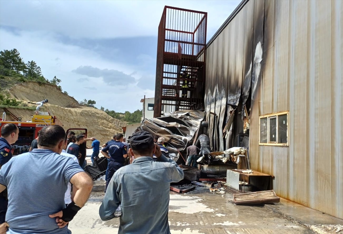 Konya’da silah fabrikasında çıkan yangın söndürüldü