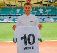 Konyaspor, Yusuf Erdoğan'ı renklerine bağladı