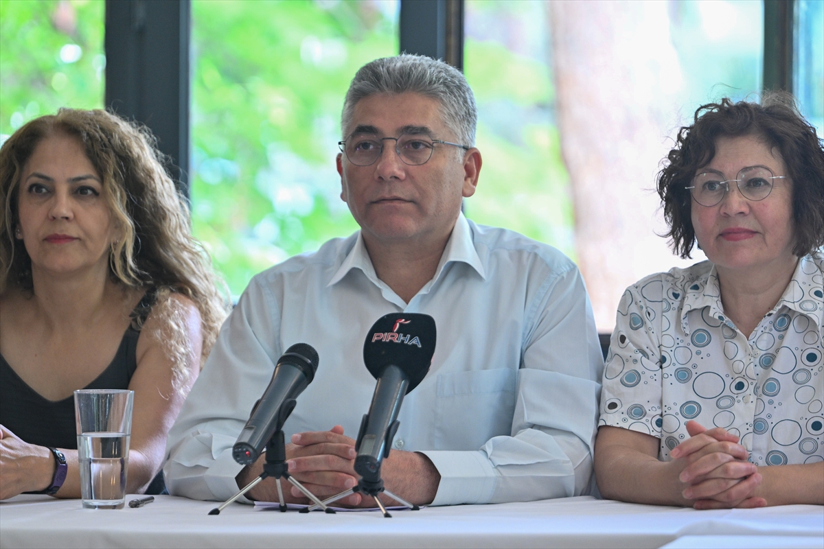 “Müfredatı Çekin Platformu”, 11 Haziran'da eylem yapacaklarını açıkladı