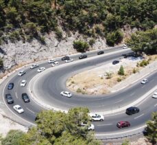 Muğla'da kara yollarında bayram hareketliliği yaşanıyor