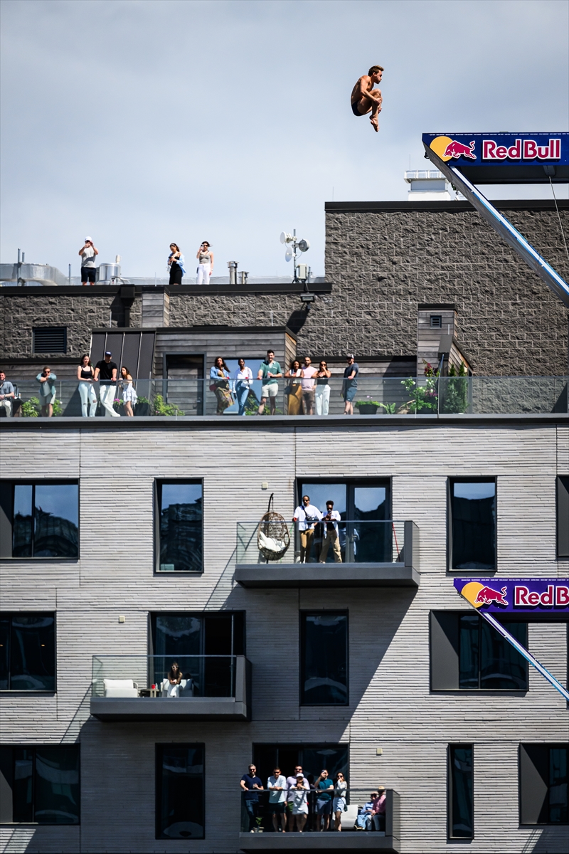 Red Bull Yüksek Dalış Dünya Serisi'nin Boston etabı gerçekleştirildi