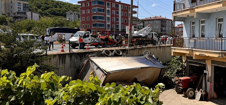 Samsun'daki trafik kazasında 11 kişi yaralandı