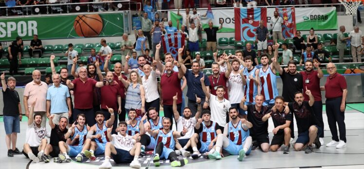 Trabzonspor Basketbol A Takımı, bölgesel ligde şampiyon oldu