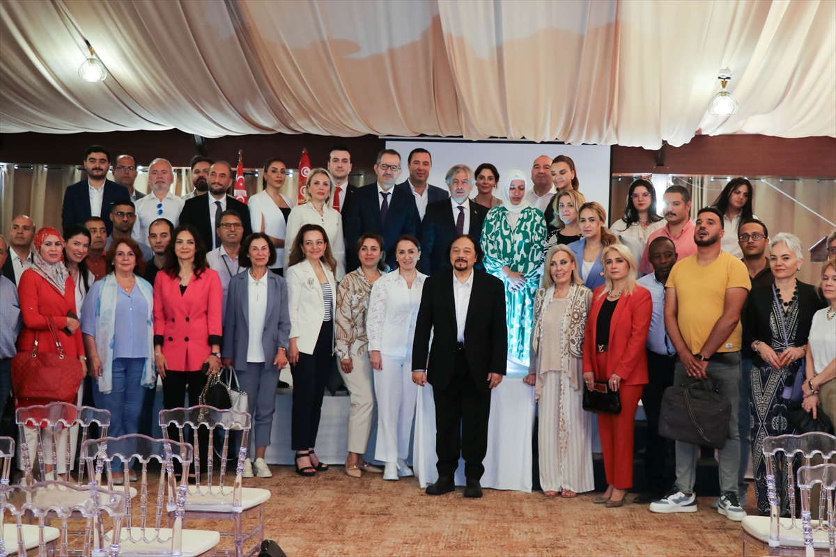 Tunus'ta Türk ve Tunuslu iş insanlarının katılımı ile iş forumu düzenlendi