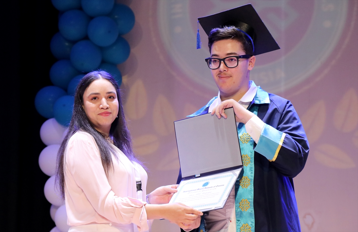 Tunus’taki Maarif Okullarında mezuniyet töreni düzenlendi