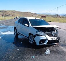 Van'da iki trafik kazasında 1 çocuk öldü, 16 kişi yaralandı