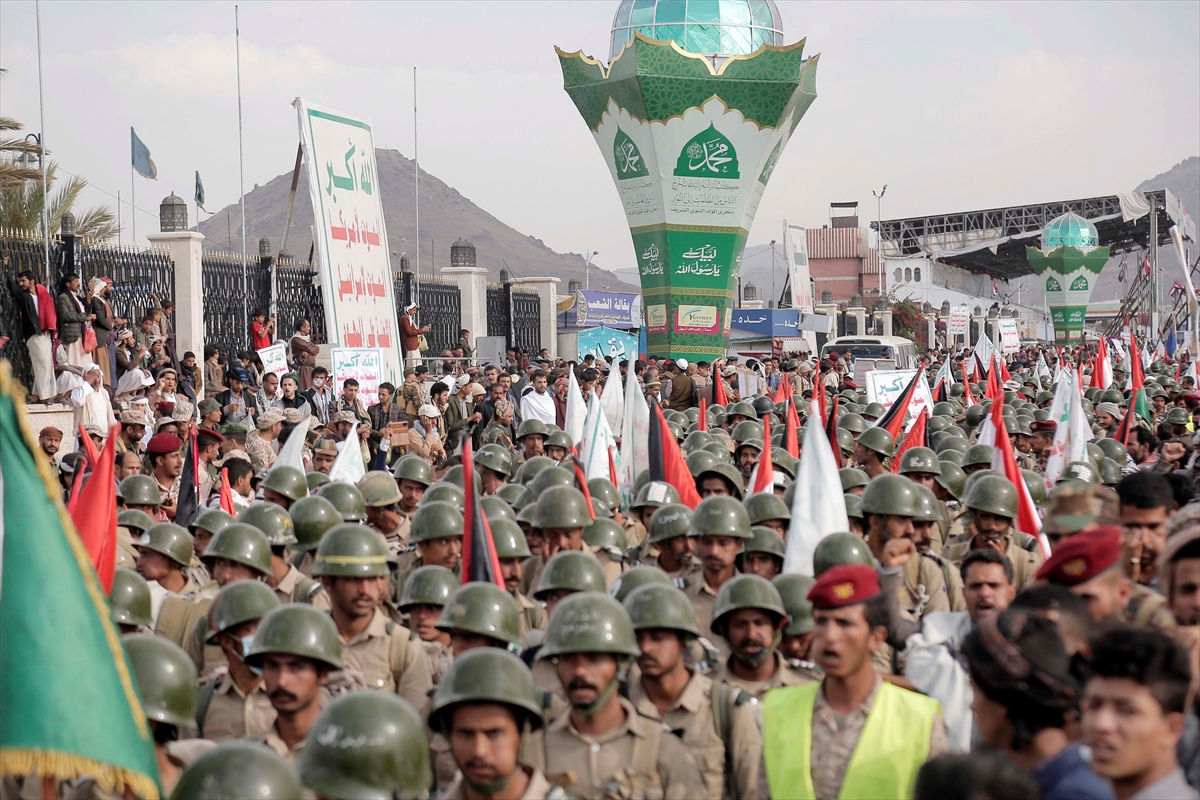 Yemen’de yüzbinlerce kişinin katılımıyla Gazze’ye destek gösterileri düzenlendi