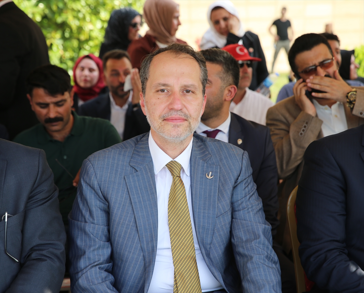 Yeniden Refah Partisi Genel Başkanı Erbakan Şanlıurfa'da “Filistin için kıyama davet” mitinginde konuştu: