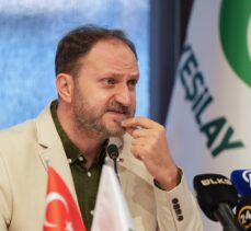 Yeşilay Genel Başkanı Dinç, basın toplantısı düzenledi: