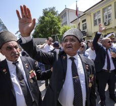 50 yıl önce “gazi” oldukları Kıbrıs'a gitmek üzere Ankara'dan yola çıktılar