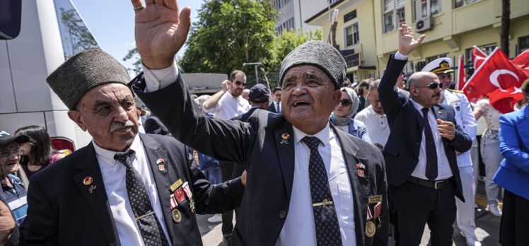 50 yıl önce “gazi” oldukları Kıbrıs'a gitmek üzere Ankara'dan yola çıktılar