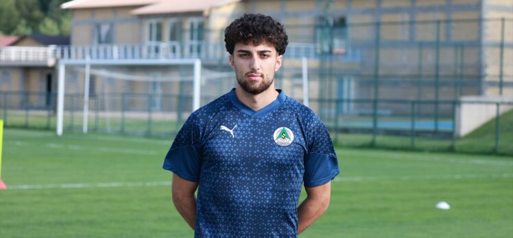 Alanyaspor, Almanya'dan Bera Çeken'i transfer ettiğini açıkladı