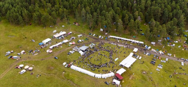 Ardahan'da “23. Ulusal Göle Kültür ve Kaşar Festivali” başladı