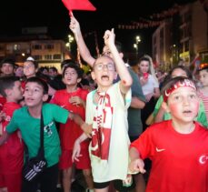 A Milli Futbol Takımı'nın Avusturya galibiyeti İstanbul'da coşkuyla kutlandı