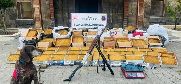 Bitlis'te 1100 kilogram tütün ile 2 ruhsatsız av tüfeği ele geçirildi