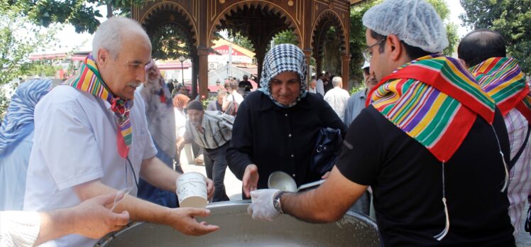 Bursa, Bilecik ve Yalova'da aşure ikram edildi