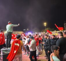 Cenevre'deki Türkler, A Milli Futbol Takımı'nın EURO 2024'te çeyrek finale kalmasını kutladı