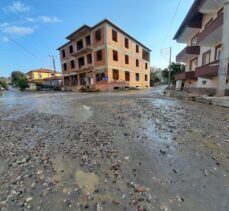 Çorum'un Ortaköy ilçesinde şiddetli yağış etkili oldu