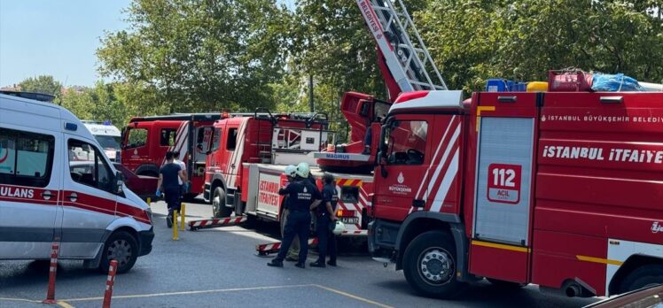 Esenler'de özel hastanede çıkan yangın nedeniyle hastalar tahliye edildi