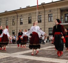 Eskişehir'de, “Uluslararası Nasrettin Hoca Festivali”nde 6 ülkenin dansçıları gösteri sundu