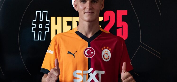 Galatasaray, Elias Jelert ile 5 yıllık sözleşme imzaladı