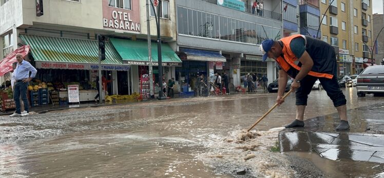 Giresun'da sağanak hasara yol açtı