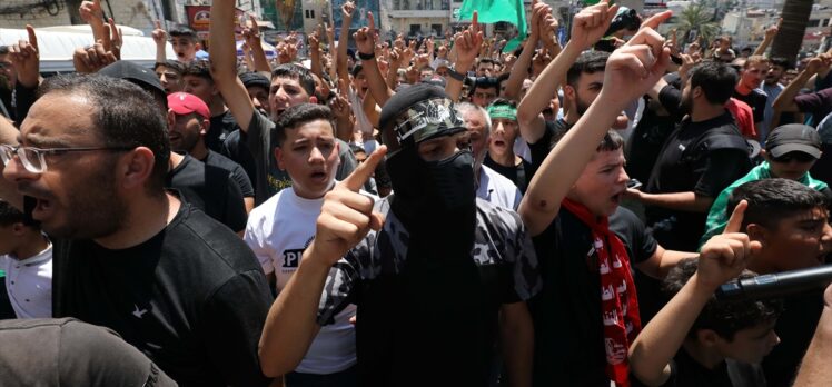 Hamas lideri Heniyye'ye düzenlenen suikast, işgal altındaki Batı Şeria'da protesto edildi