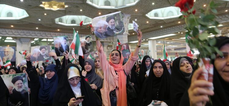 İran'da cumhurbaşkanı seçiminin ikinci turunda yarışan Pezeşkiyan ve Celili son mitinglerini düzenledi
