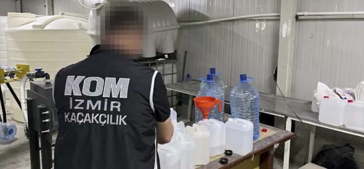 İzmir'de kaçak 18 bin 700 litre etil alkol ele geçirildi