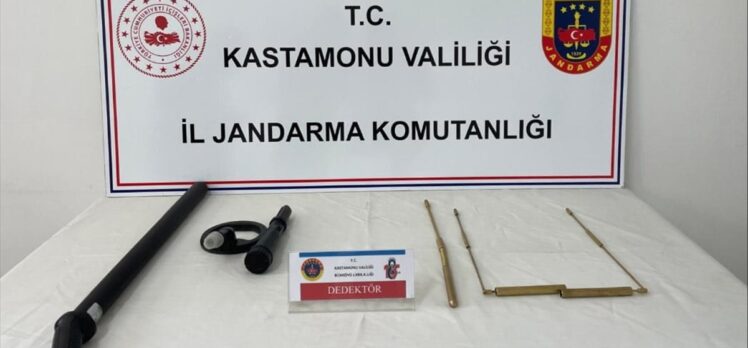Kastamonu'da kaçak kazı yapan 5 kişi suçüstü yakalandı