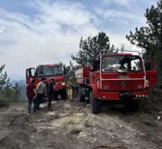 Kastamonu'da yıldırım isabet etmesi sonucu çıkan orman yangını kontrol altına alındı