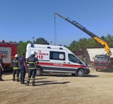 Kocaeli'de vincin elektrik teline temas etmesi sonucu 2 işçi yaralandı