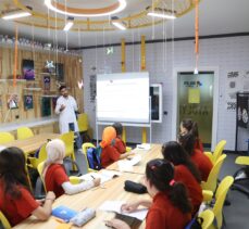 Konya'da öğrenciler yaz okulunda bilim ve teknolojiyle iç içe oluyor