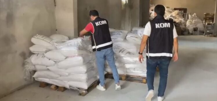 Mersin'de 50 ton sahte deterjan ele geçirildi