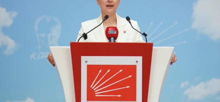 Merve Kır, CHP Kadın Kolları Genel Başkanlığı için adaylığını açıkladı