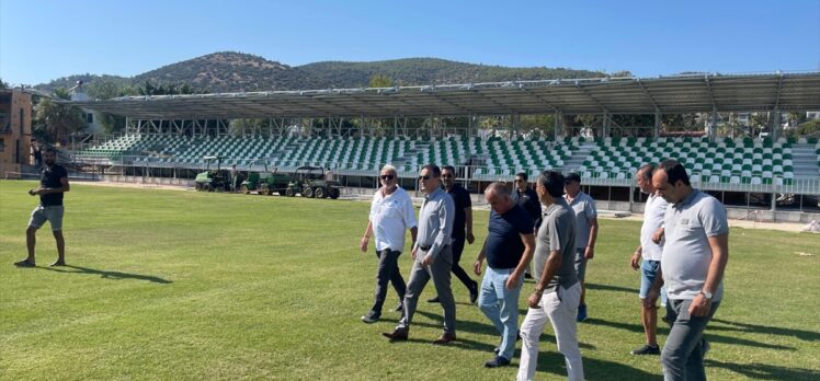 Muğla Valisi İdris Akbıyık Bodrum İlçe Stadı'ndaki çalışmaları inceledi