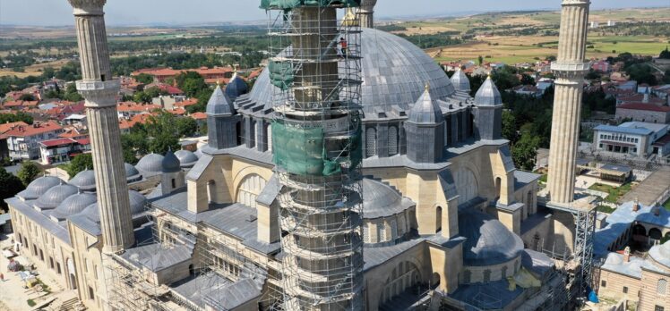 Selimiye Camisi'nin minarelerindeki restorasyon tamamlandı