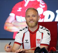 Sivasspor, Alex Pritchard'ı transfer etti