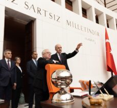 TBMM Başkanı Kurtulmuş, İrlanda Meclis Başkanı O Fearghail ile görüştü